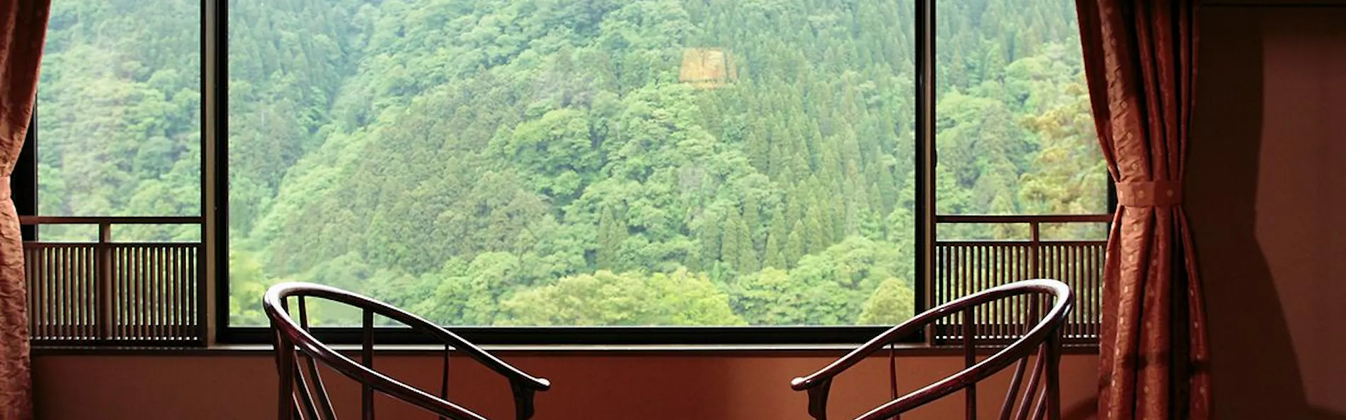 鳥越の宿 三楽園