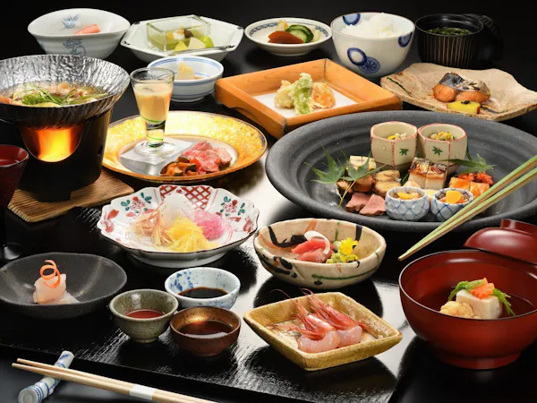 ほど良い品数で旬を愉しむ やそはち八味プラン