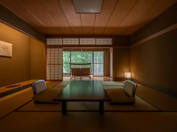 ソファー付き和室