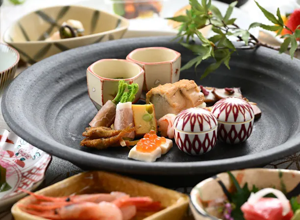 やそはち十味~各月ごとにメニューが変わり