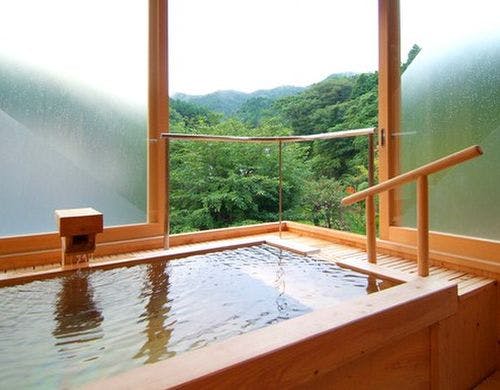 本館客室展望檜風呂