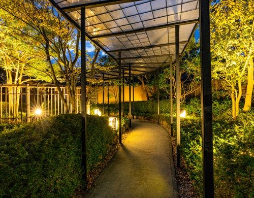 エントランス夜景