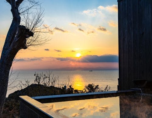 客室露天風呂夕景
