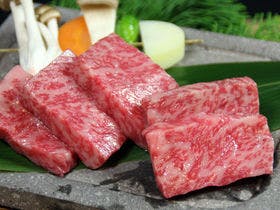 全館源泉かけ流しの宿　甲州西山温泉　慶雲館