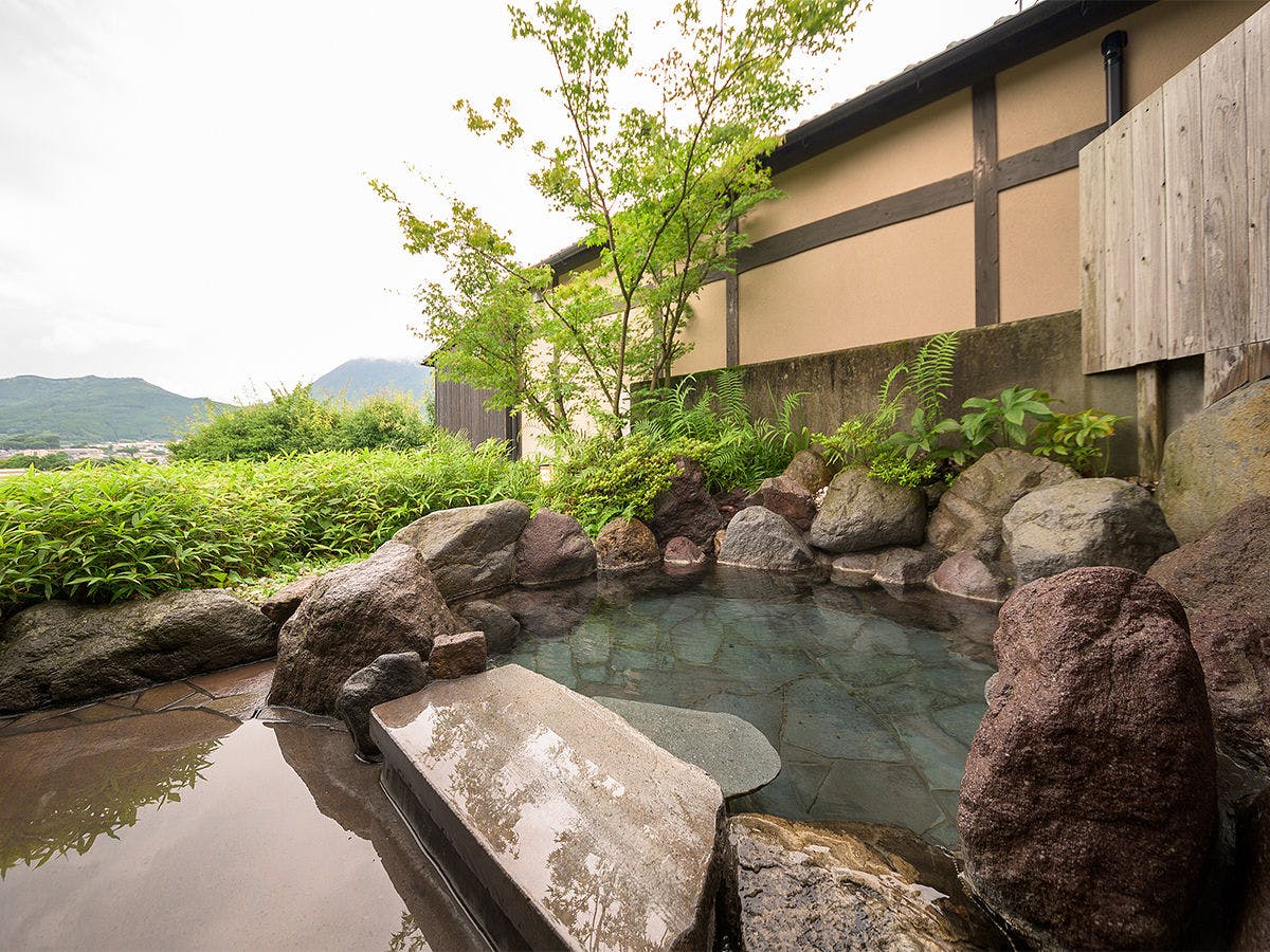 21年最新 猫ちゃんおもてなしの宿 オーベルゼ レ ボーを見た人におすすめの露天風呂付き客室が人気の宿ランキング 一休 Com