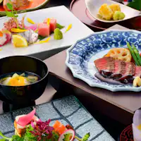 大分の旬食材を使った創作会席(一例)