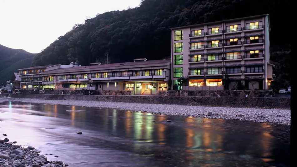 Fujiya