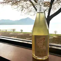 Domaine ICHI Ezo Hō, anggur berkarbonasi ringan