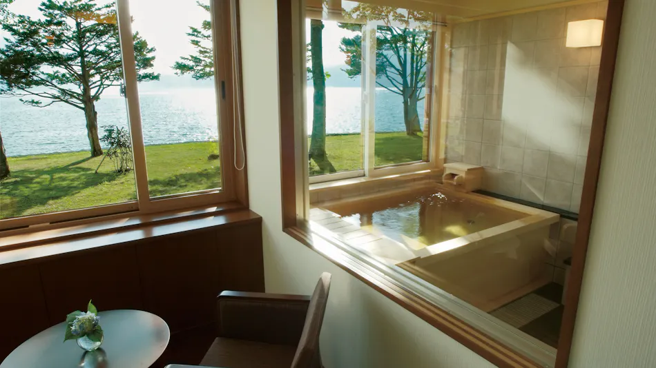 Hokkaido Lakeside Hotel Suimeikaku Private hot spring inn