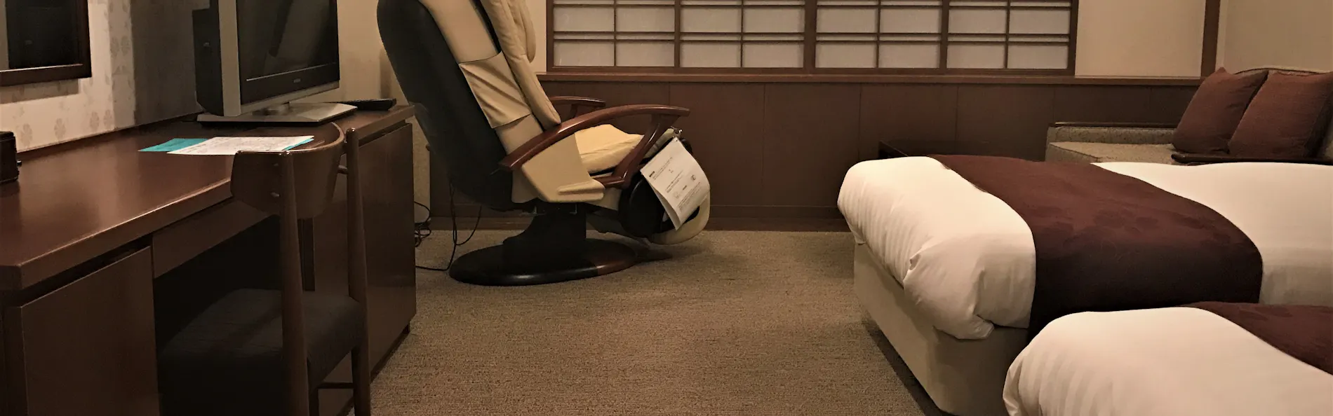 北海道の全室温泉付きホテル レイクサイドヴィラ翠明閣