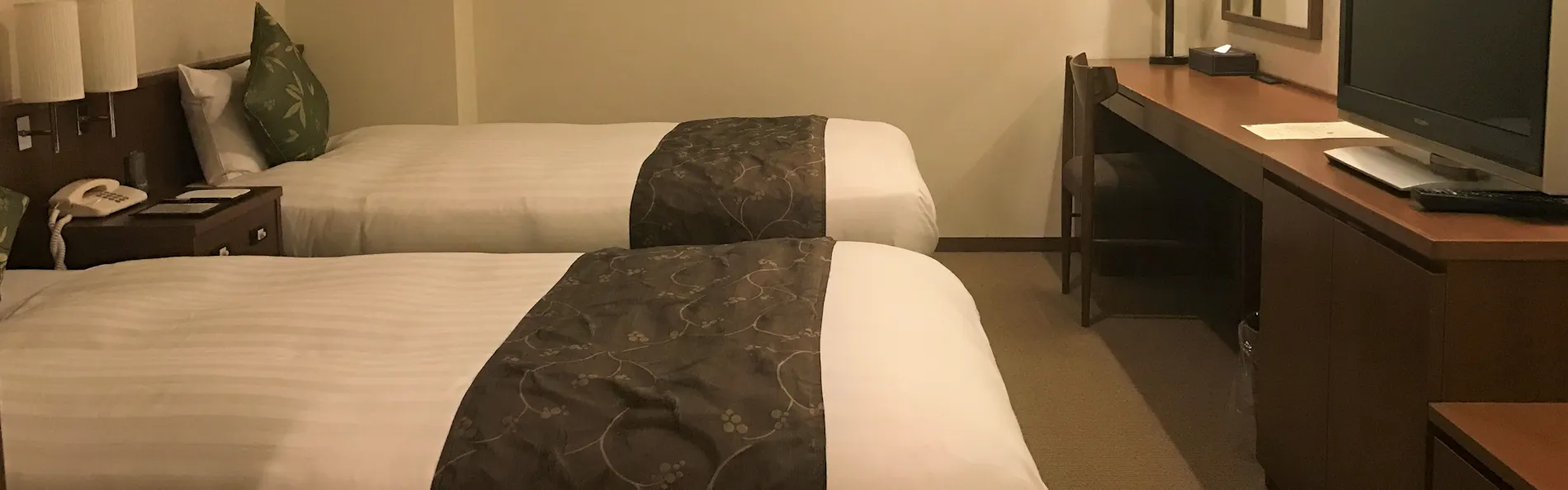 北海道の全室温泉付きホテル レイクサイドヴィラ翠明閣