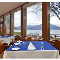 Pemandangan dari restoran (Gunung Tarumae)