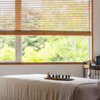 トリートメントルーム全体写真