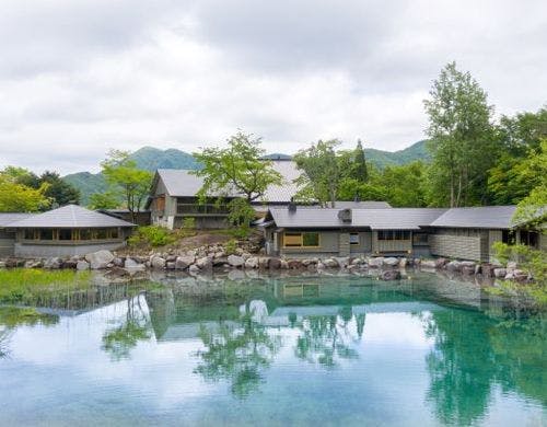 別館・ラウンジ外観