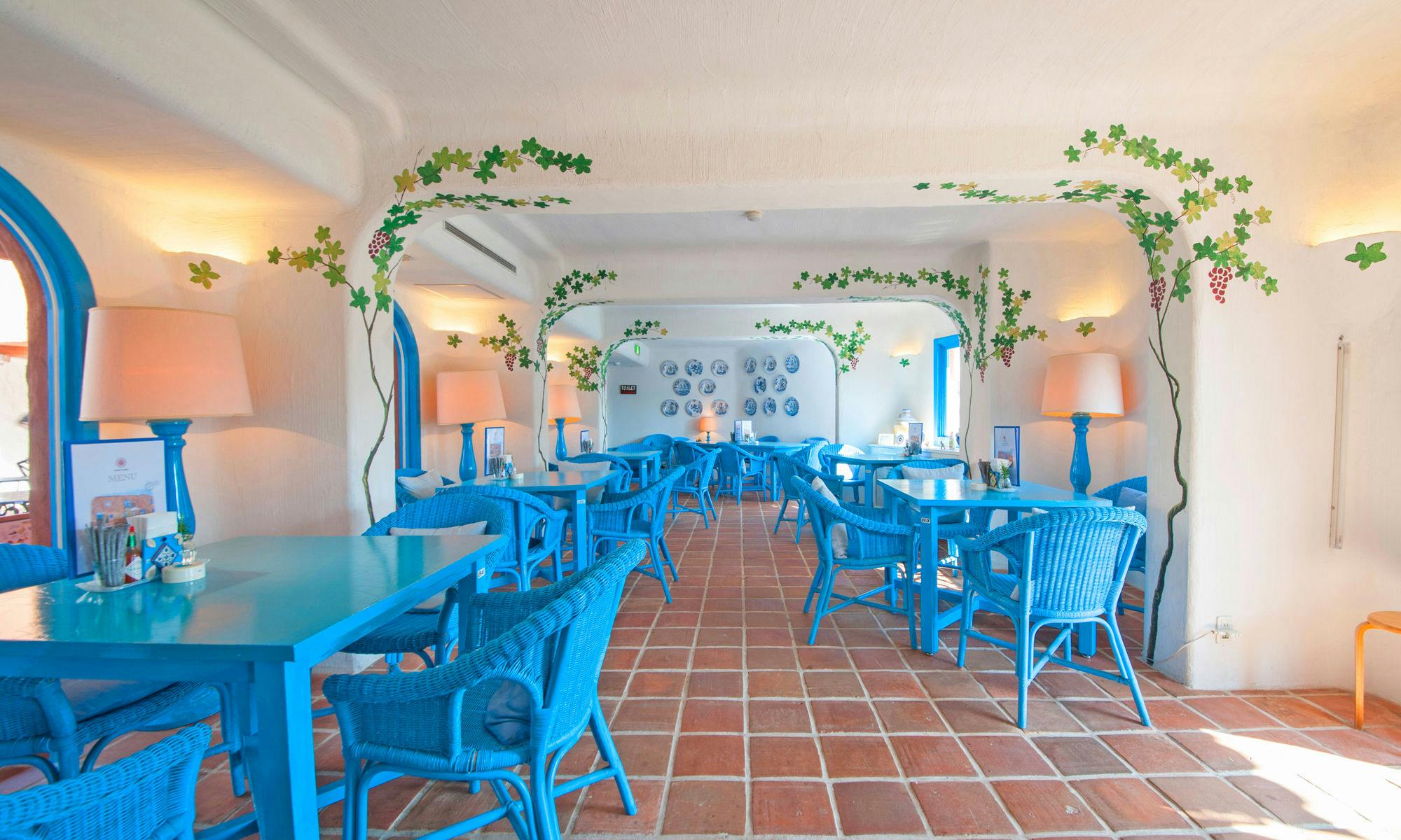 카페 실내 좌석