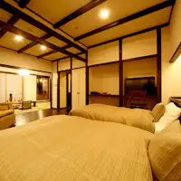 離れスイート ベッドルームから和室