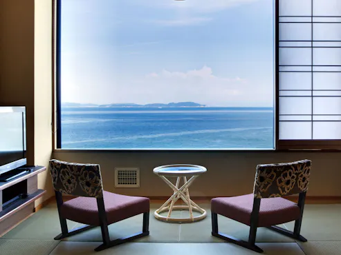 ห้องพักสไตล์ญี่ปุ่น 10 เสื่อทาทามิ พร้อมวิวทะเล