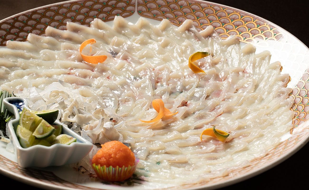 ふぐ刺し大皿盛り