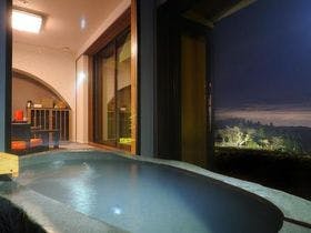 流辿別邸　観山聴月（かんざんちょうげつ）　