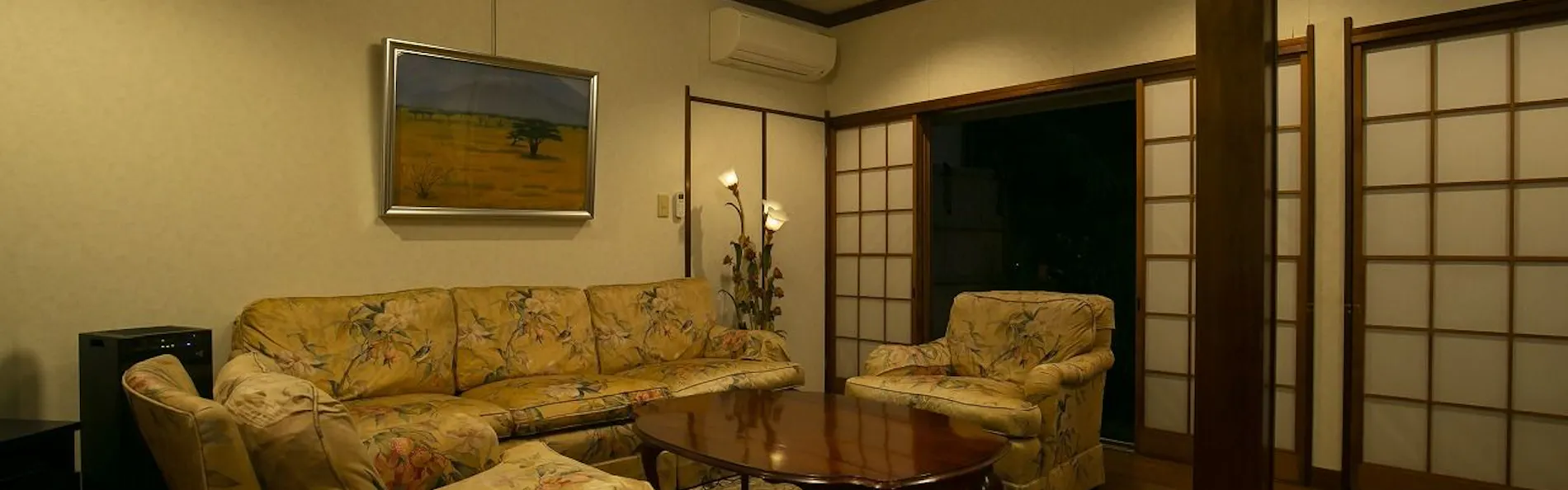 【一棟貸しの宿】割烹旅館 新叶