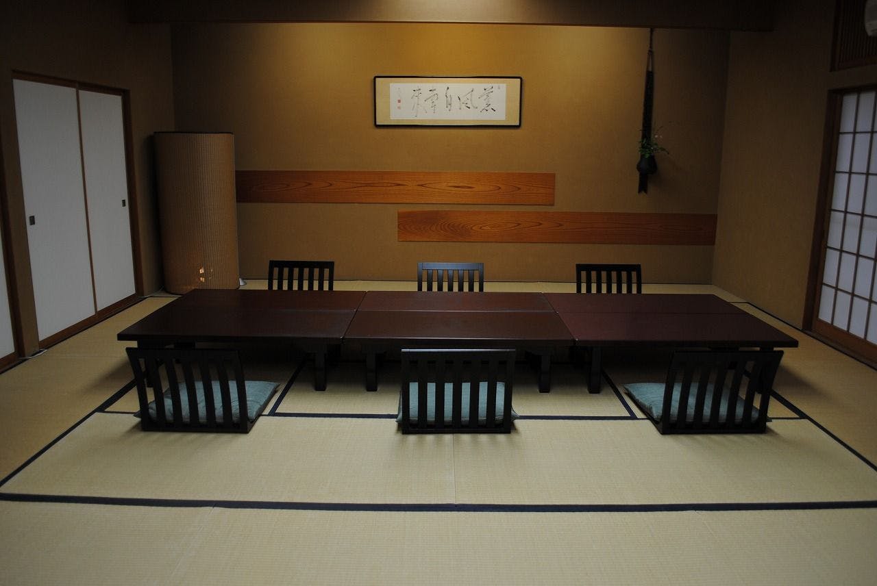 【一棟貸しの宿】割烹旅館　新叶