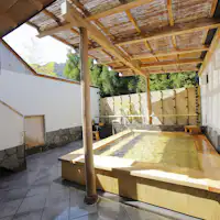 嵐山温泉露天風呂(男湯)