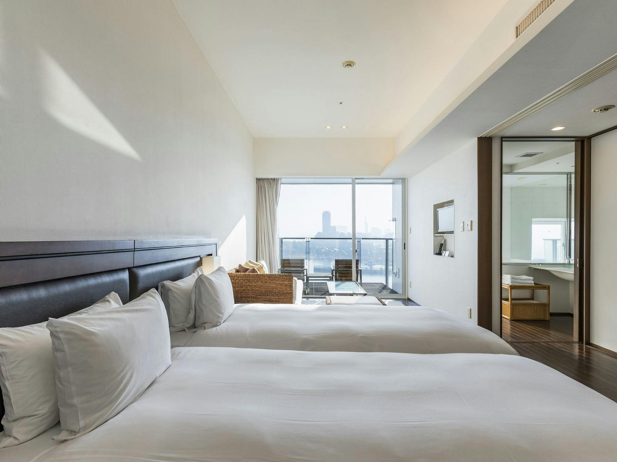 マリノアツイン