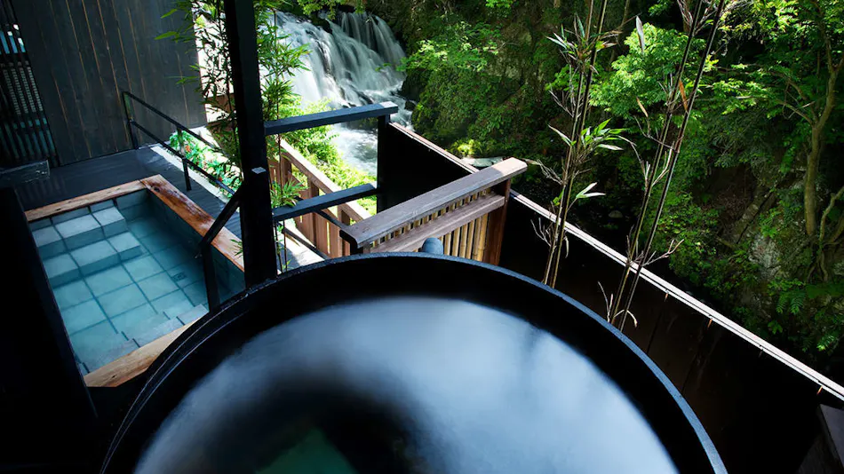 Aizu Higashiyama Onsen Suite Room with Private Open-Air Bath Hanare Matsushima Kaku
