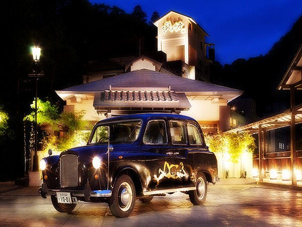 「庄助の宿　瀧の湯」のエントランス