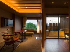 富士山温泉 別墅然然