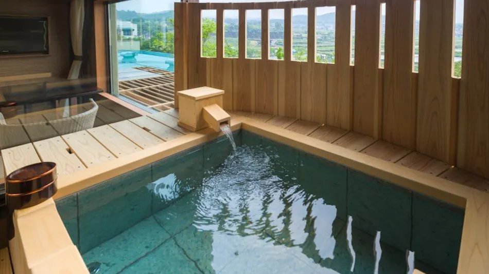 Mt. Fuji Onsen Villa Sasa