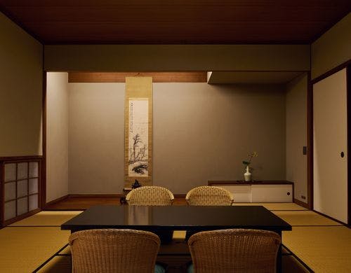 和室8畳（眺望：坪庭）