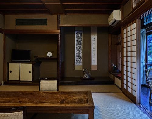 広めの和室（眺望：温泉街）