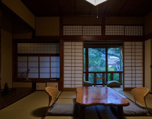 和室8畳（眺望：日本庭園）