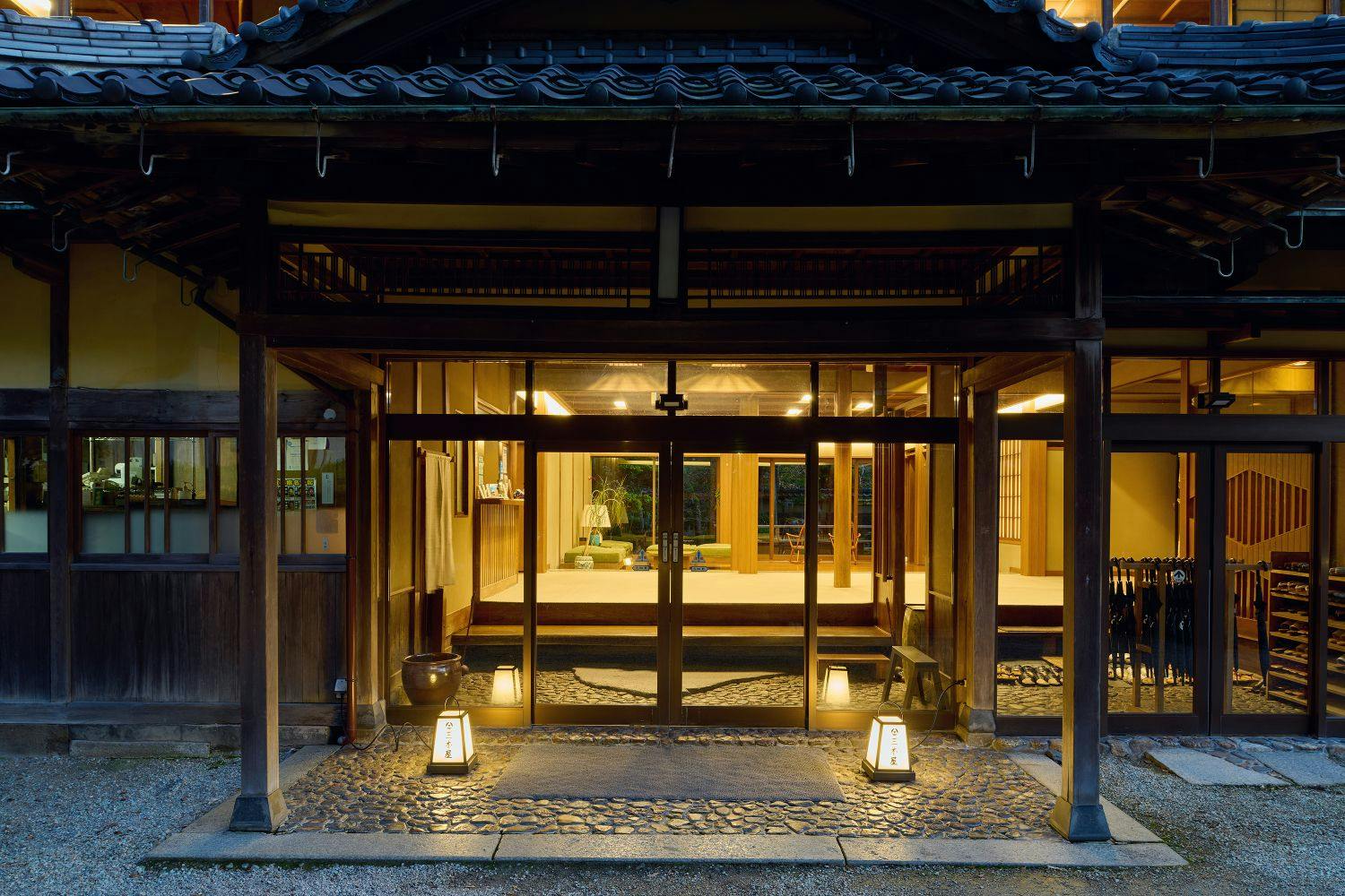 Tampilan Eksterior Mikiyama