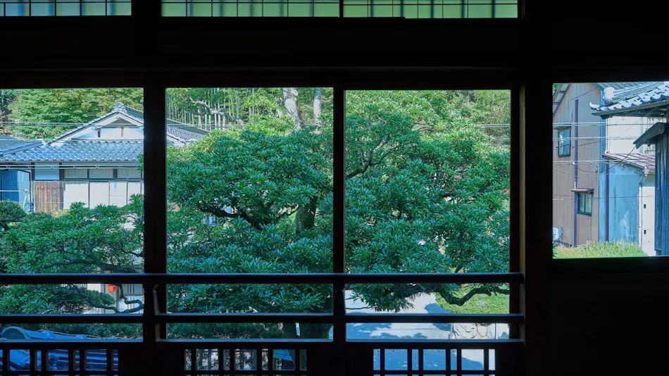 Kinosaki Onsen Registered Tangible Cultural Property Inn Mikuniya