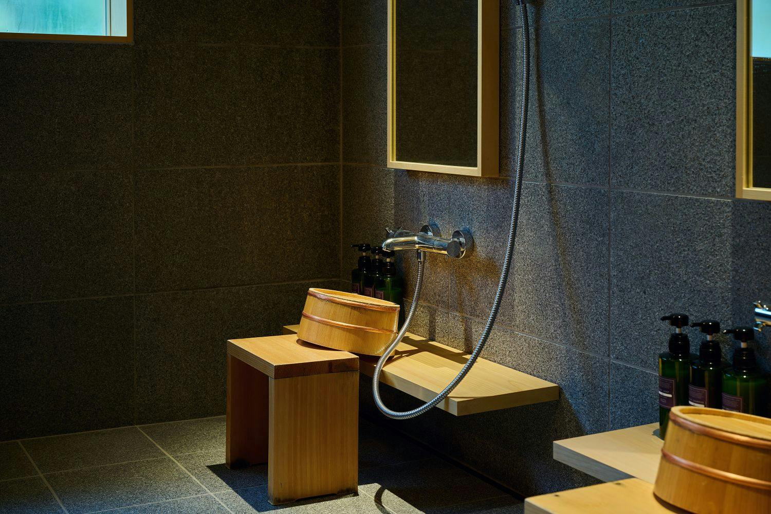 城崎温泉　登録有形文化財の宿　三木屋