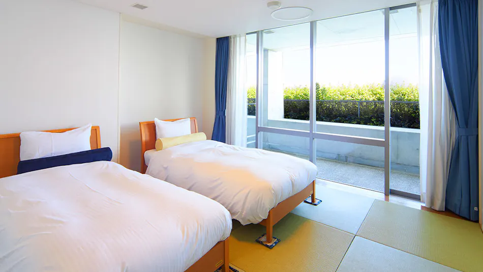 TOTO Seawind Awaji