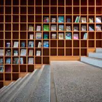 สัมผัสศิลปะในหลากหลายสถานที่