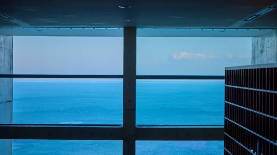 TOTO Seawind Awaji