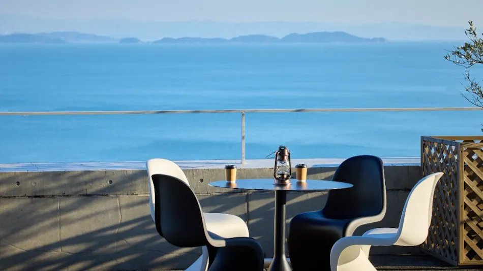 TOTO Seawind Awaji