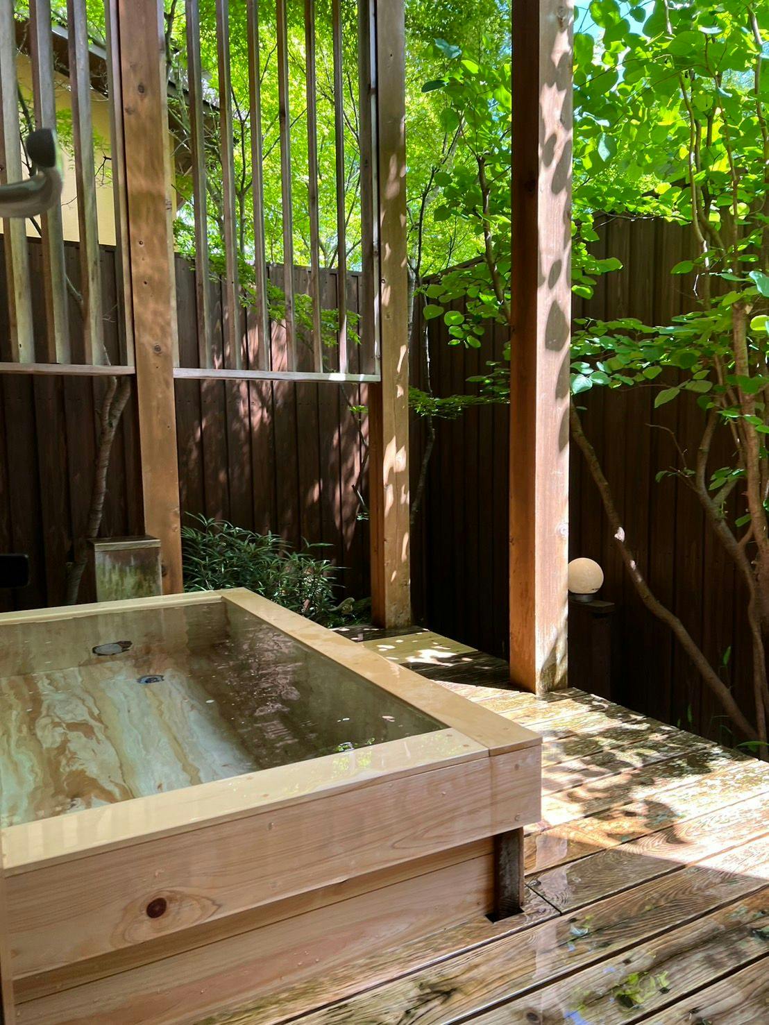 特別室の客室露天風呂