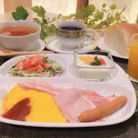 朝食一例。金谷ホテルのオーダーメイドパン