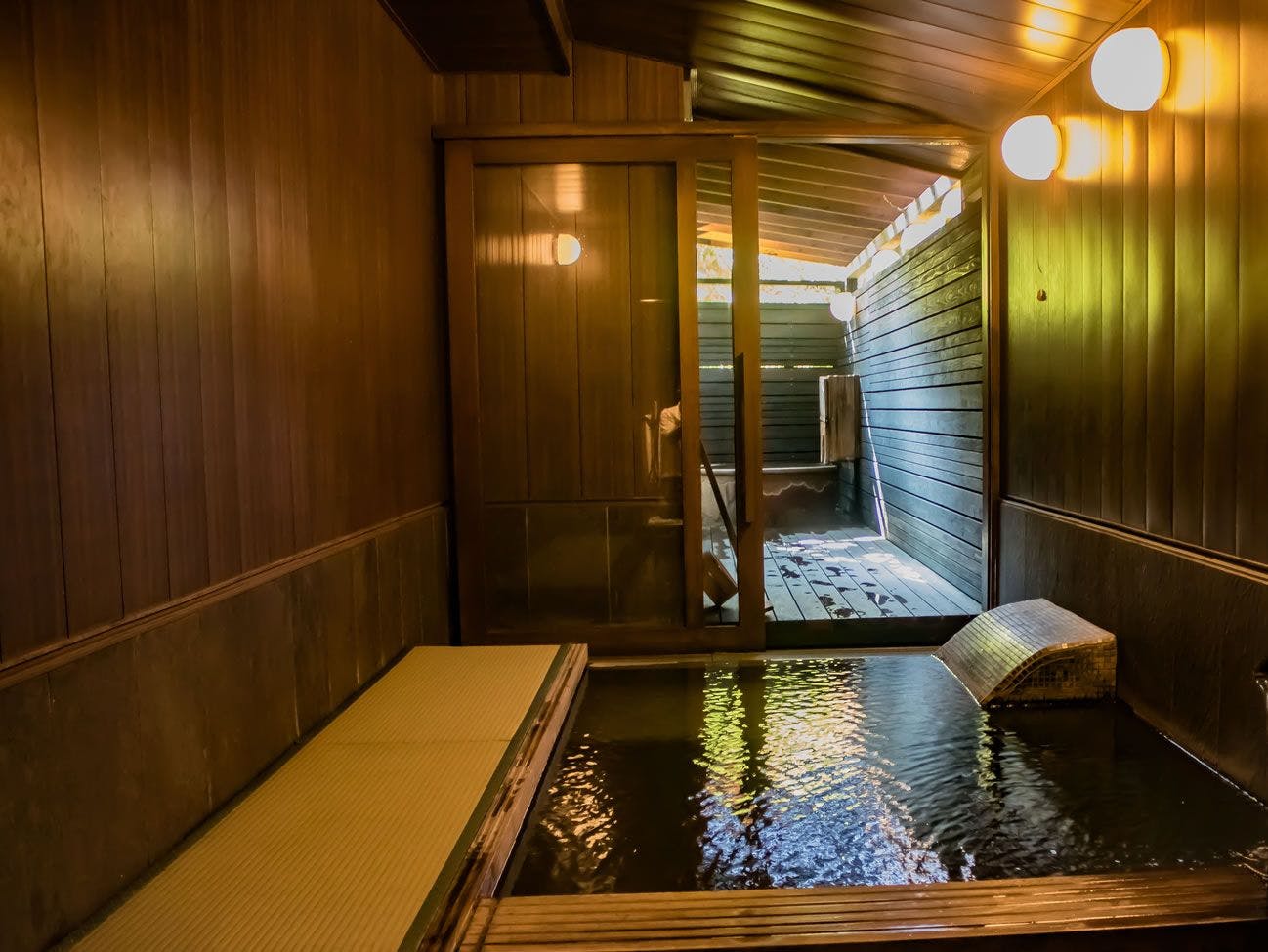 摘み草の宿こまつ