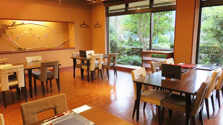 Nagaragawa Seiryu Hotel (Formerly: Hotel Nagaragawa no Sato)