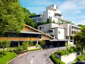 長良川清流ホテル(旧:ホテル長良川の郷)