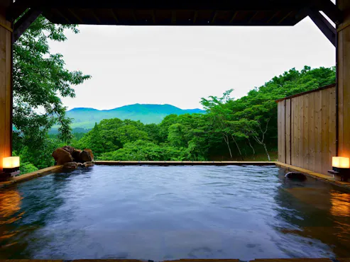 特別室「瑠璃」露天風呂