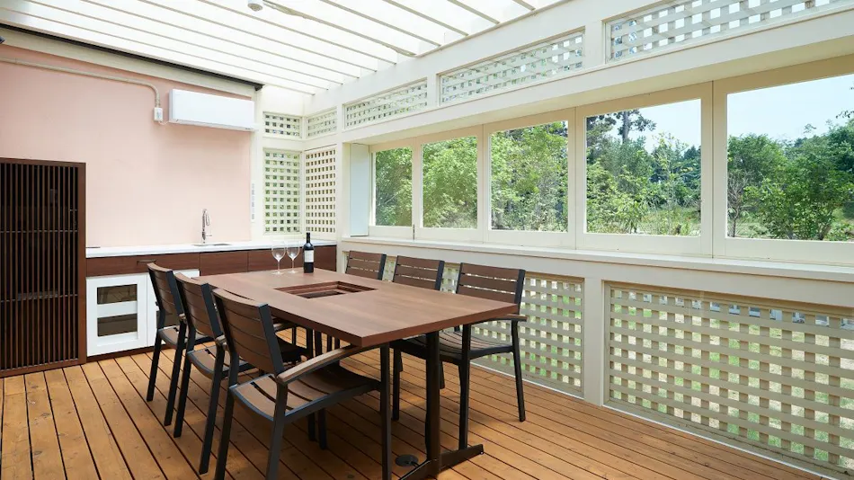 Koyaru no Sato Doggies Island