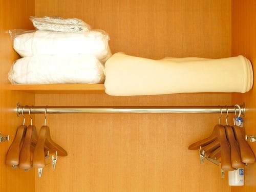 特別室ワードローブ