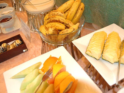 フルーツやシリアルもございます。